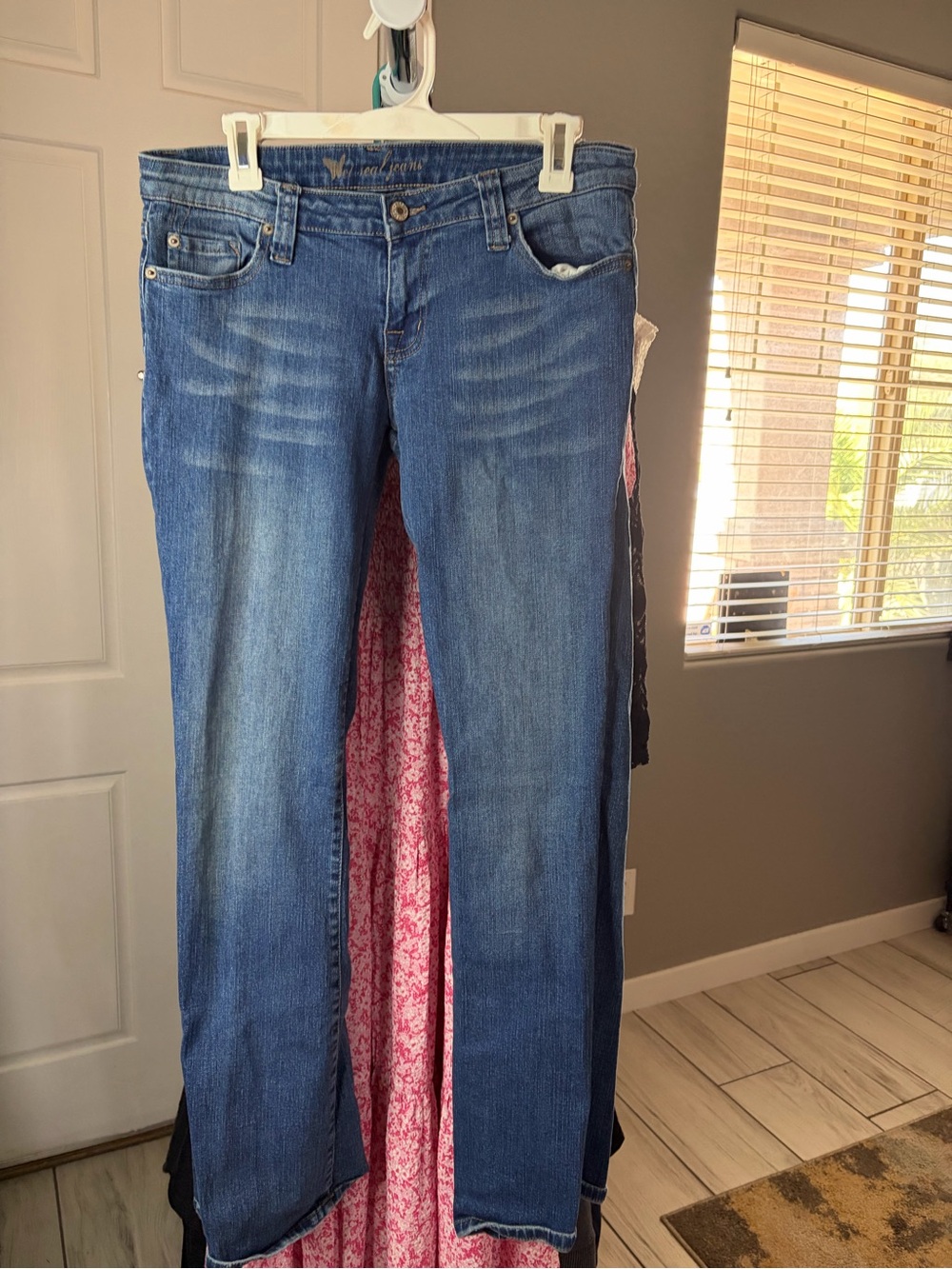 Wet Seal Women's Medium Blue Bootcut Jeans